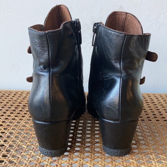 Eric Michael Lena Leather Ankle Booties - Picture 5 of 9